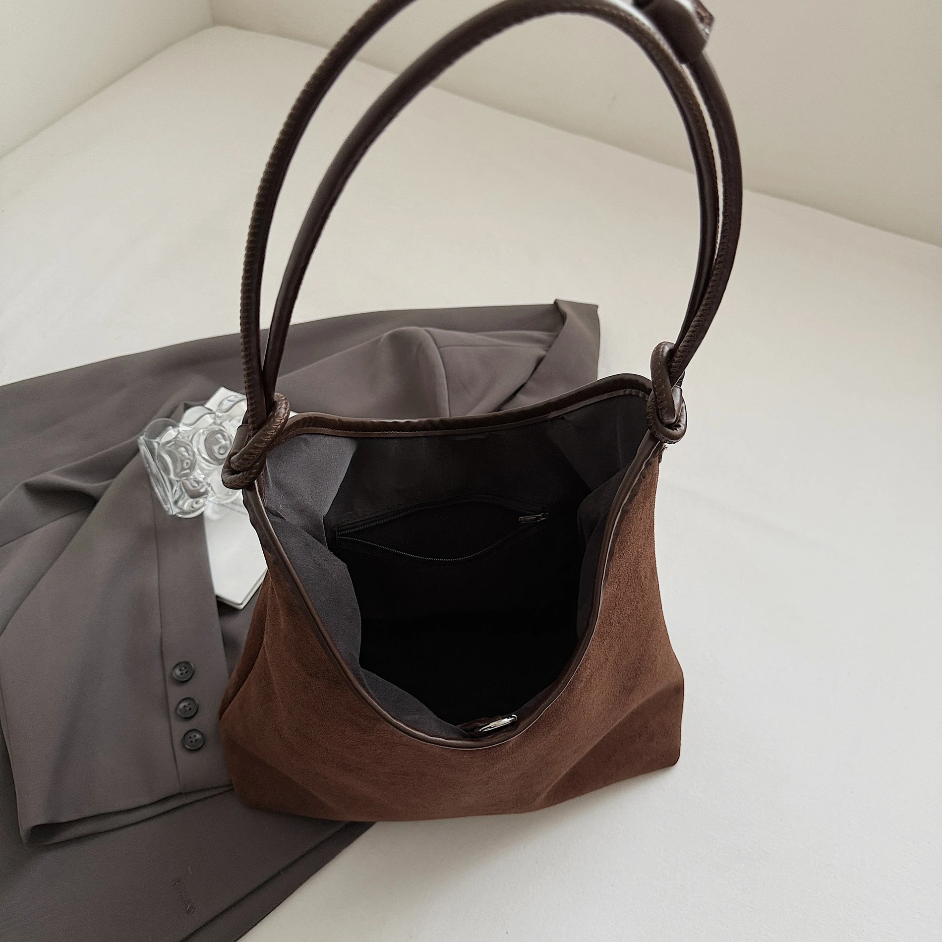 kf-Sec062fe8618b475cb9a33baa7248eae42